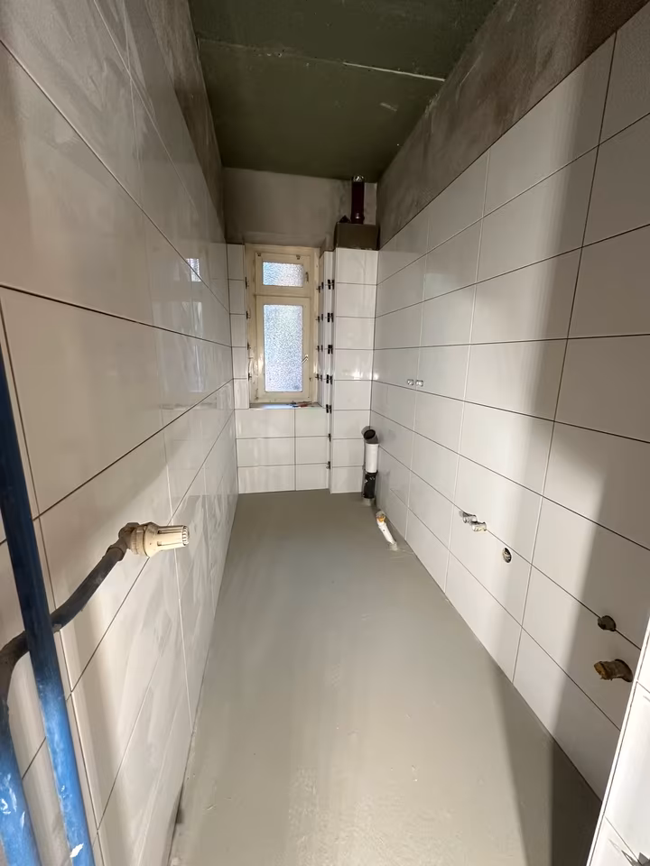 Wir bieten Trockenbauarbeiten an . Putz,Verputz,Maler Arbeit ect